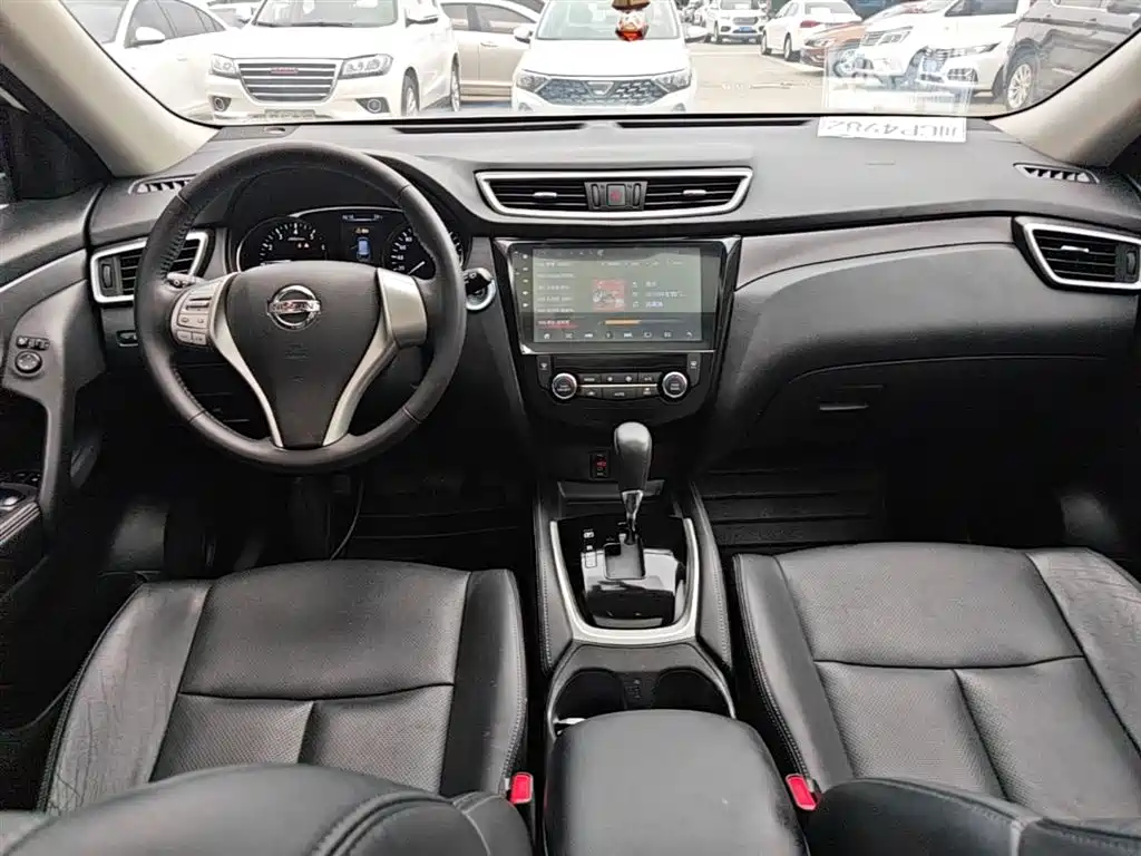 Nissan X-Trail 2017 — фото 10