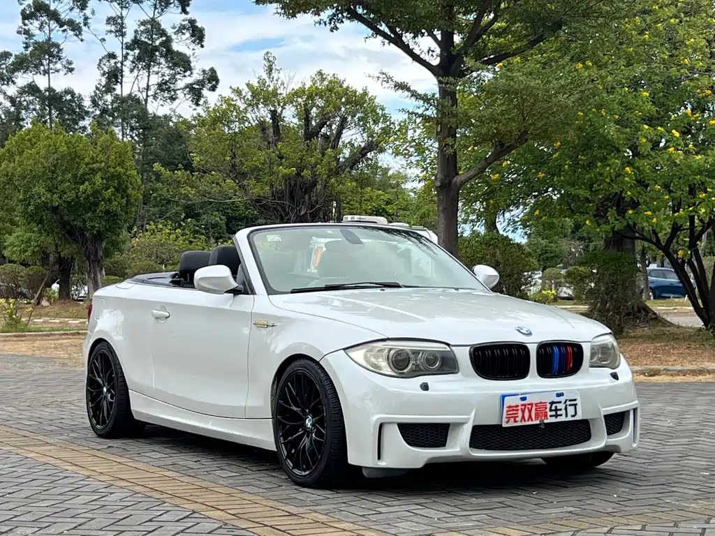 BMW 1 Series 2011 — фото 10