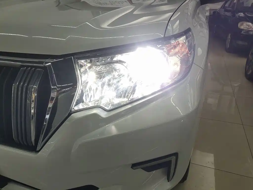 Toyota Prado 2019 — фото 18