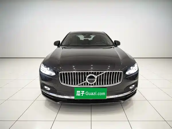Volvo S90 2021