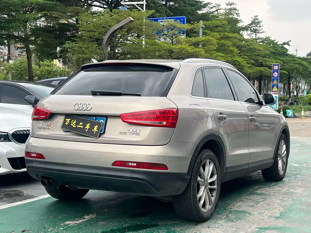 Audi Q3 2015 — фото 6