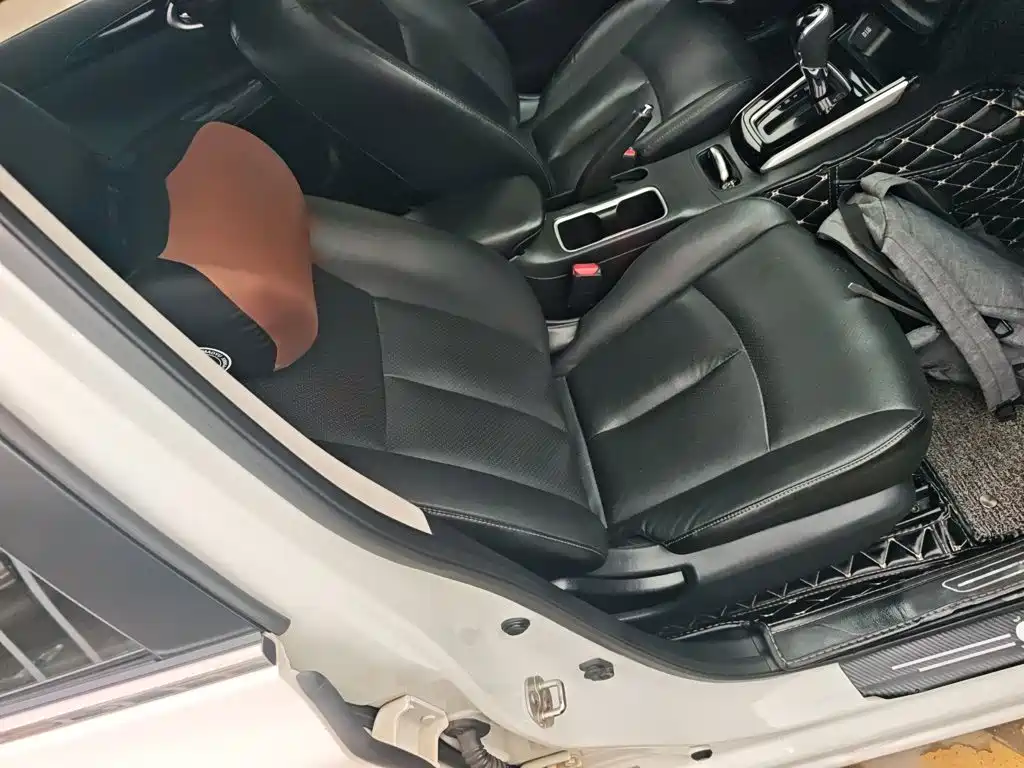 Nissan Sylphy 2018 — фото 20