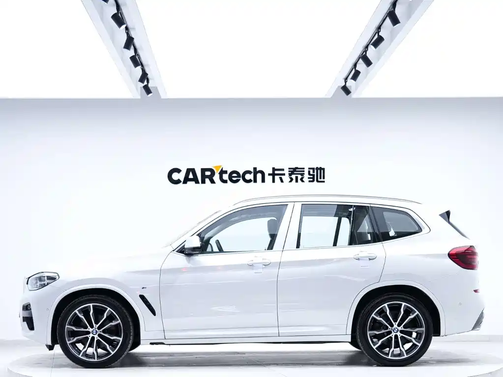 BMW X3 2021 — фото 2