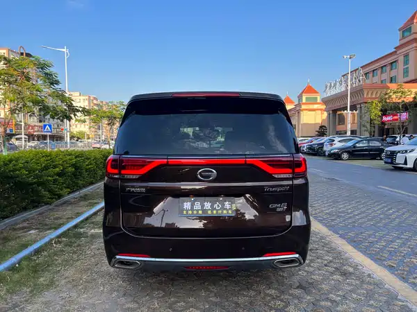 GAC Trumpchi M8 2018