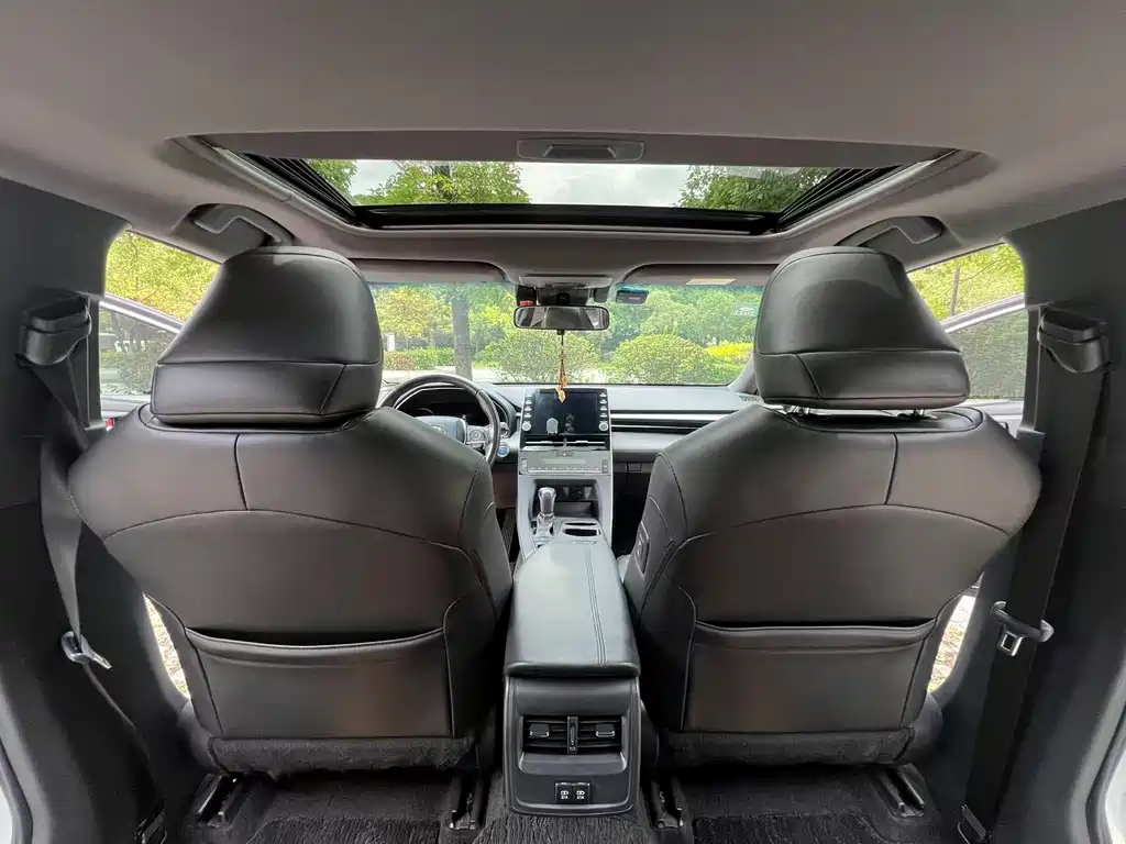 Toyota Avalon 2020 — фото 11