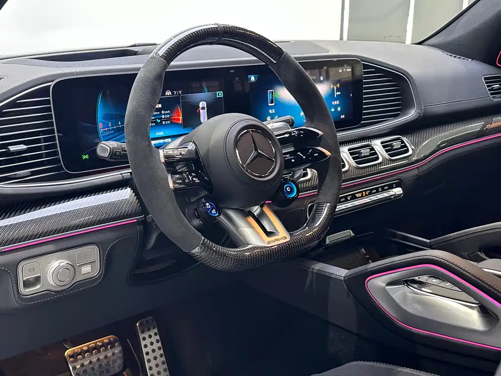 Mercedes-Benz GLS AMG 2025 — фото 7