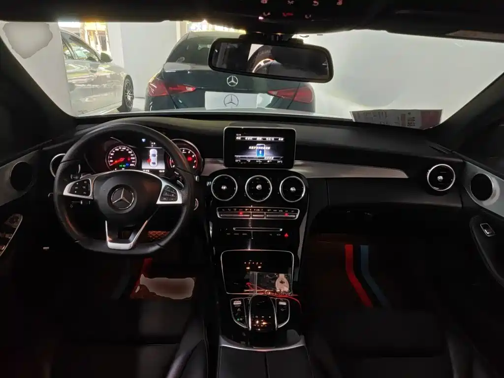 Mercedes-Benz C-Class 2018