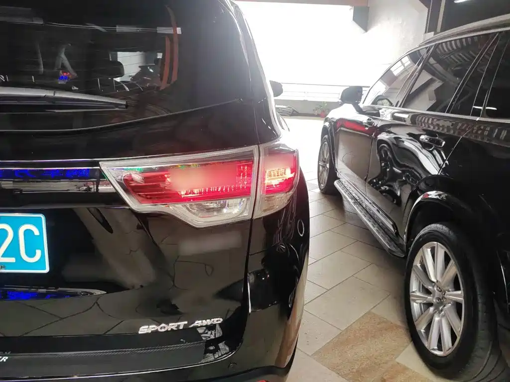 Toyota Highlander 2016 — фото 24