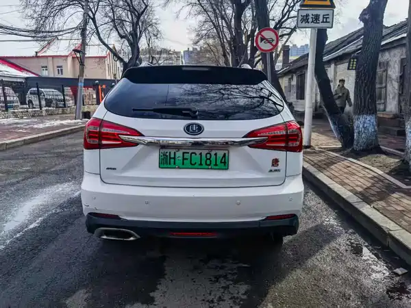 BYD Tang New Energy 2015
