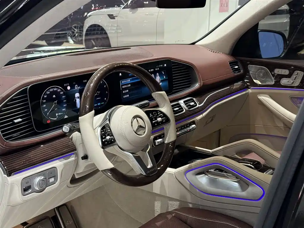 Mercedes-Benz GLS 2021 — фото 14