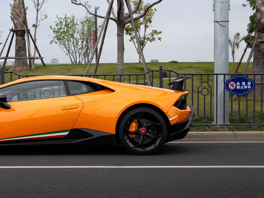 Lamborghini Huracán 2019 — фото 6