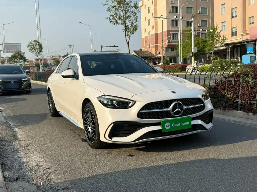Mercedes-Benz C-Class 2023