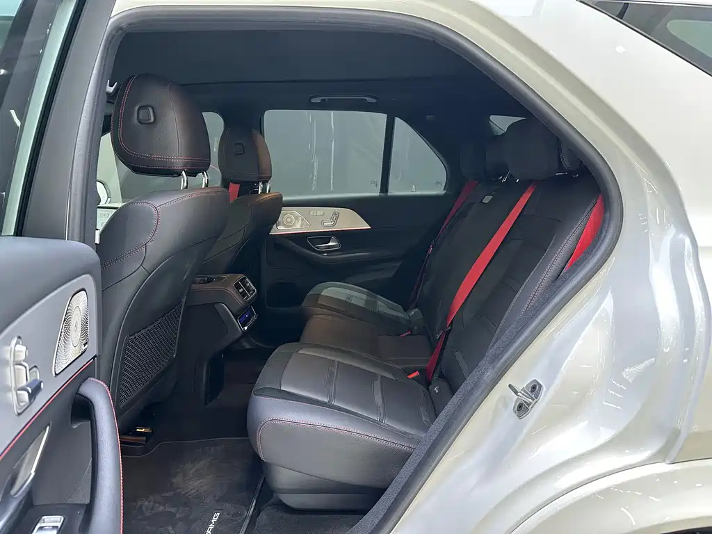 Mercedes-Benz GLE AMG 2024 — фото 18