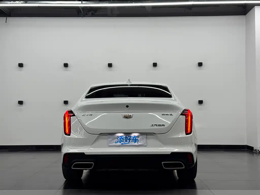 Cadillac CT4 2022 — фото 15