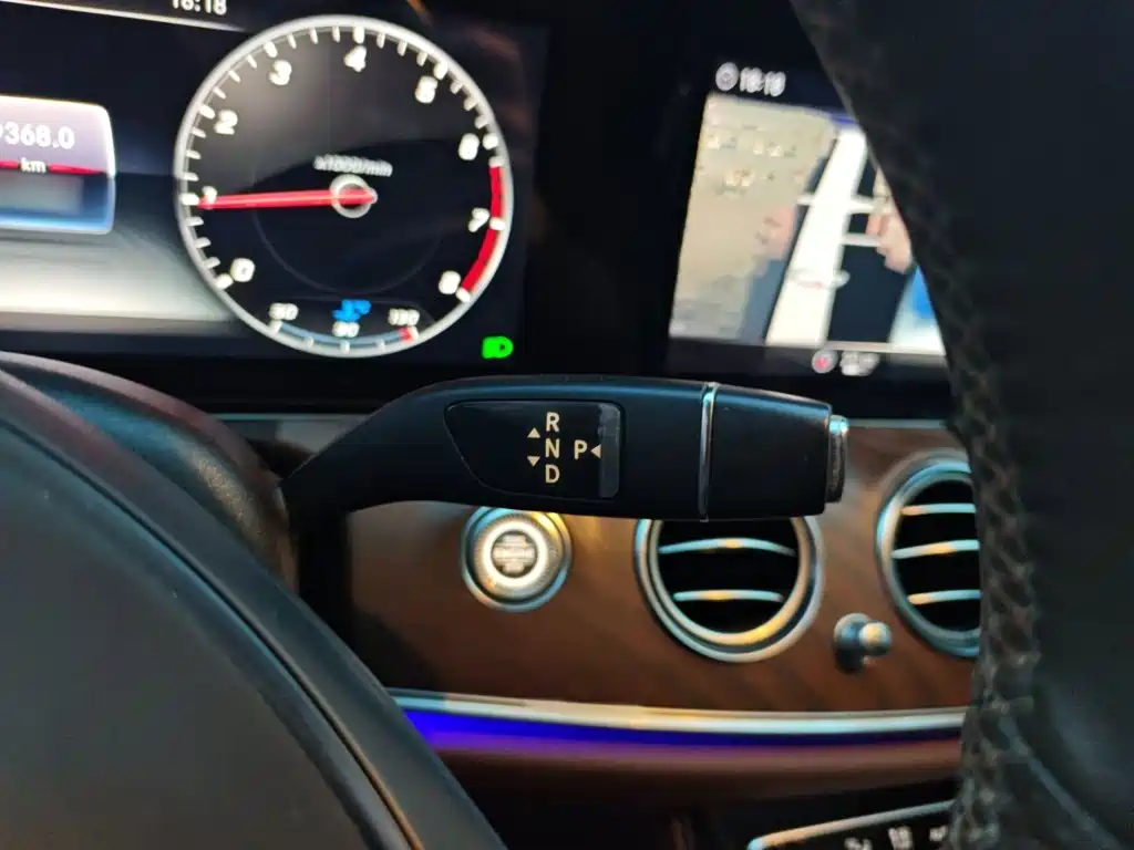Mercedes-Benz E-Class 2017
