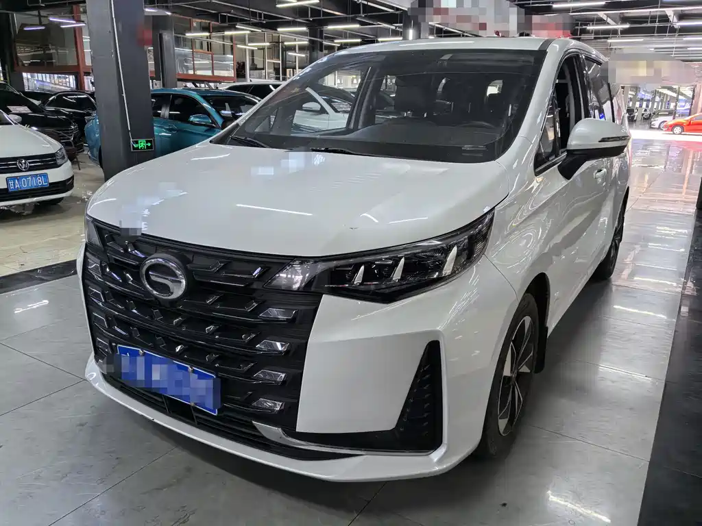 GAC Motor Trumpchi M6 2024 — фото 1