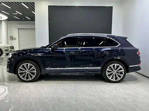 Bentley Bentayga 2022