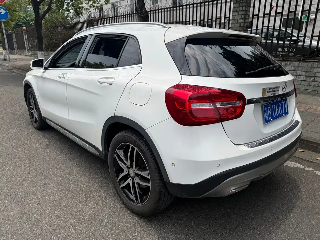 Mercedes-Benz GLA 2016 — фото 5
