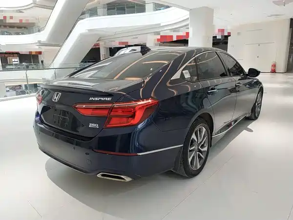Honda Inspire 2020