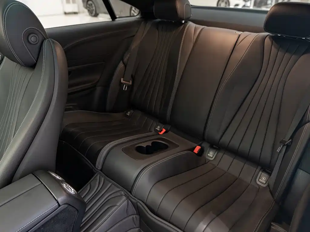 Mercedes-Benz E-Class 2022 — фото 15