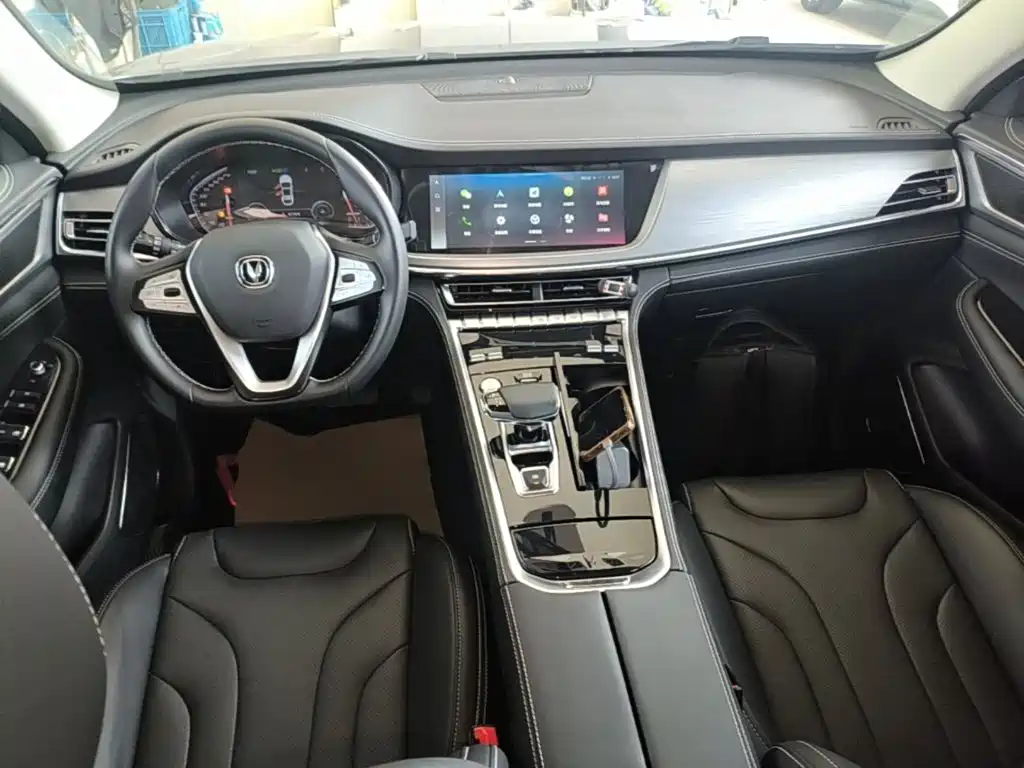 Changan CS85 COUPE 2021 — фото 10