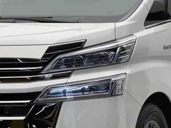 Toyota Vellfire 2021