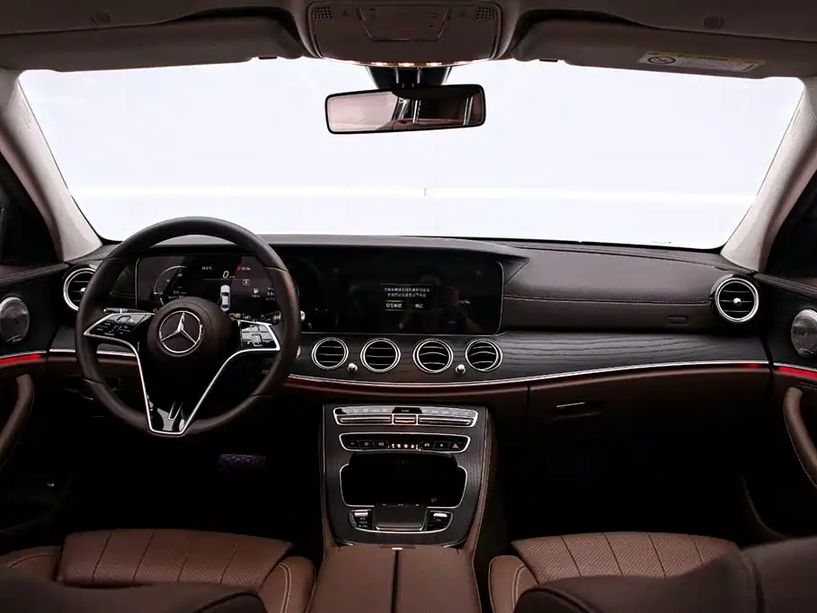 Mercedes-Benz E-Class 2022 — фото 5
