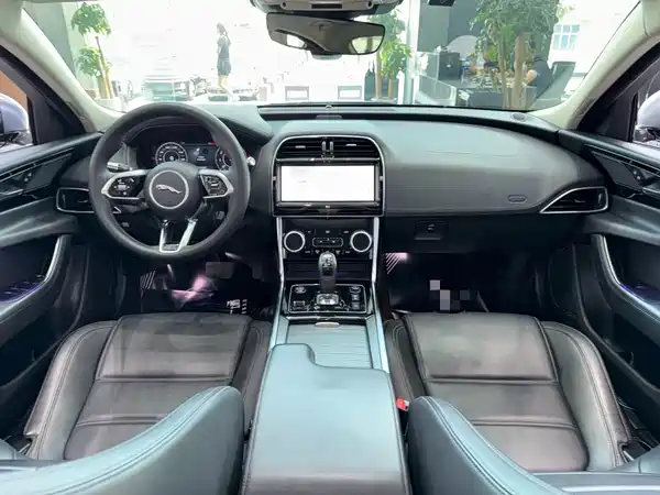 Jaguar XEL 2022