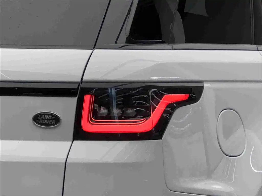 Land Rover Sport 2018 — фото 19