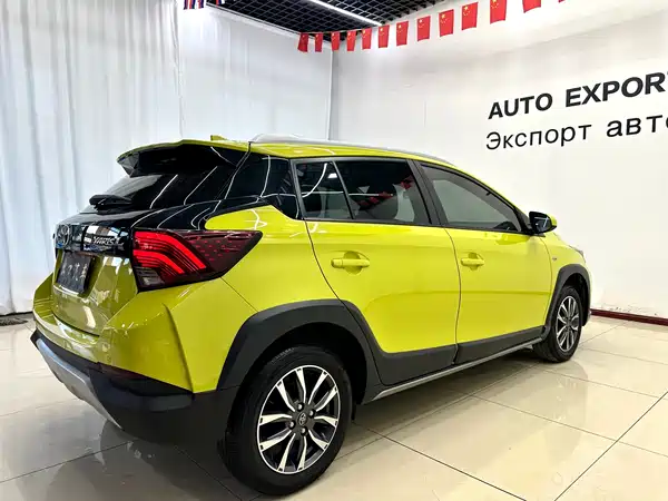 Toyota Yaris L 2022