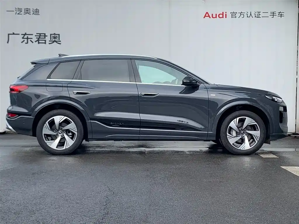 Audi Q6L e-tron 2026 — фото 3