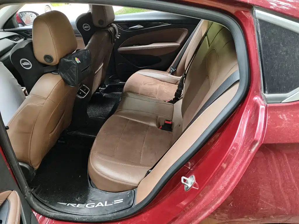 Buick Regal 2017 — фото 15