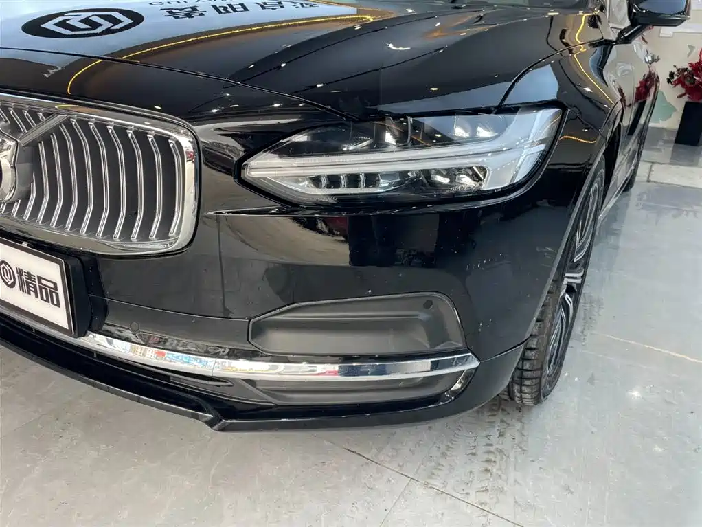 Volvo S90 2022 — фото 18