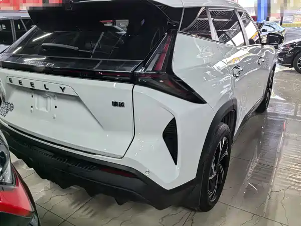 Geely Boyue 2025