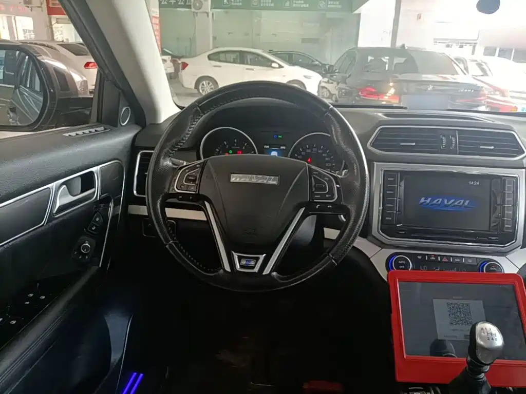 Haval H6 Coupe 2016 — фото 11