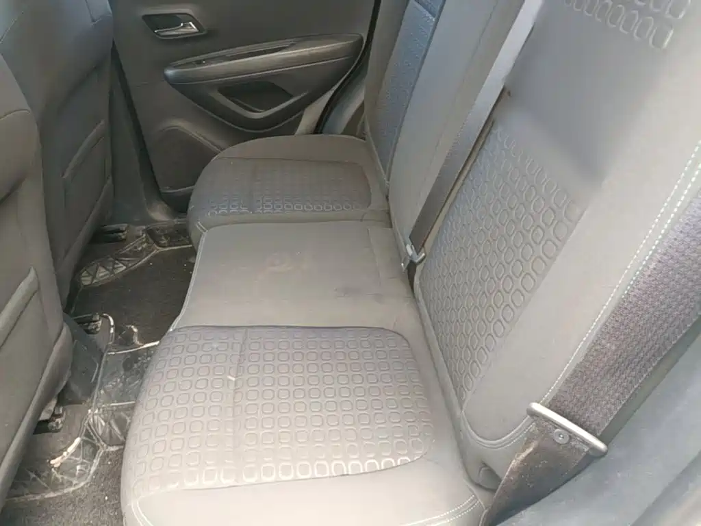 Chevrolet Trax 2015 — фото 17