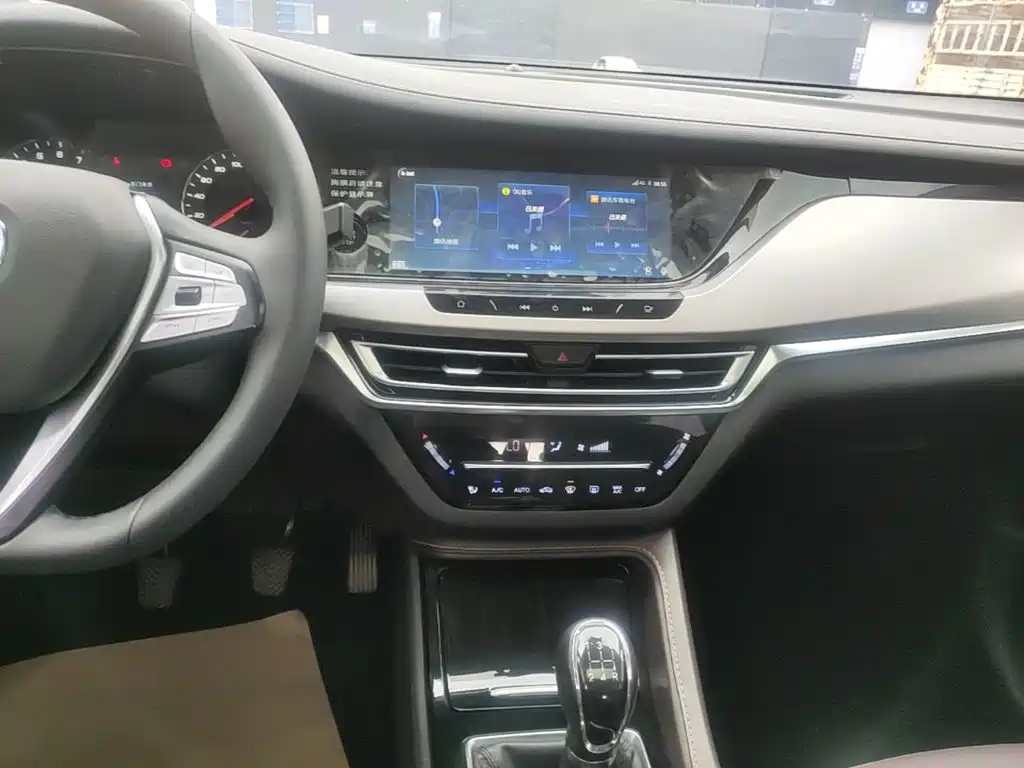 Changan CS35PLUS 2018 — фото 13