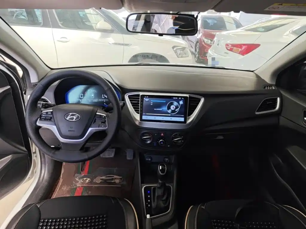 Hyundai Verna 2021 — фото 10