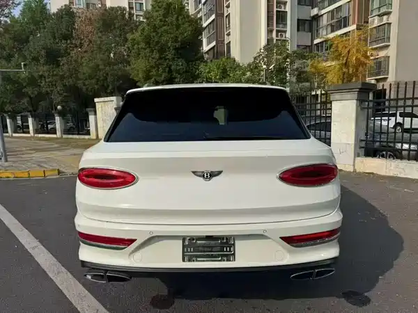 Bentley Bentayga 2022