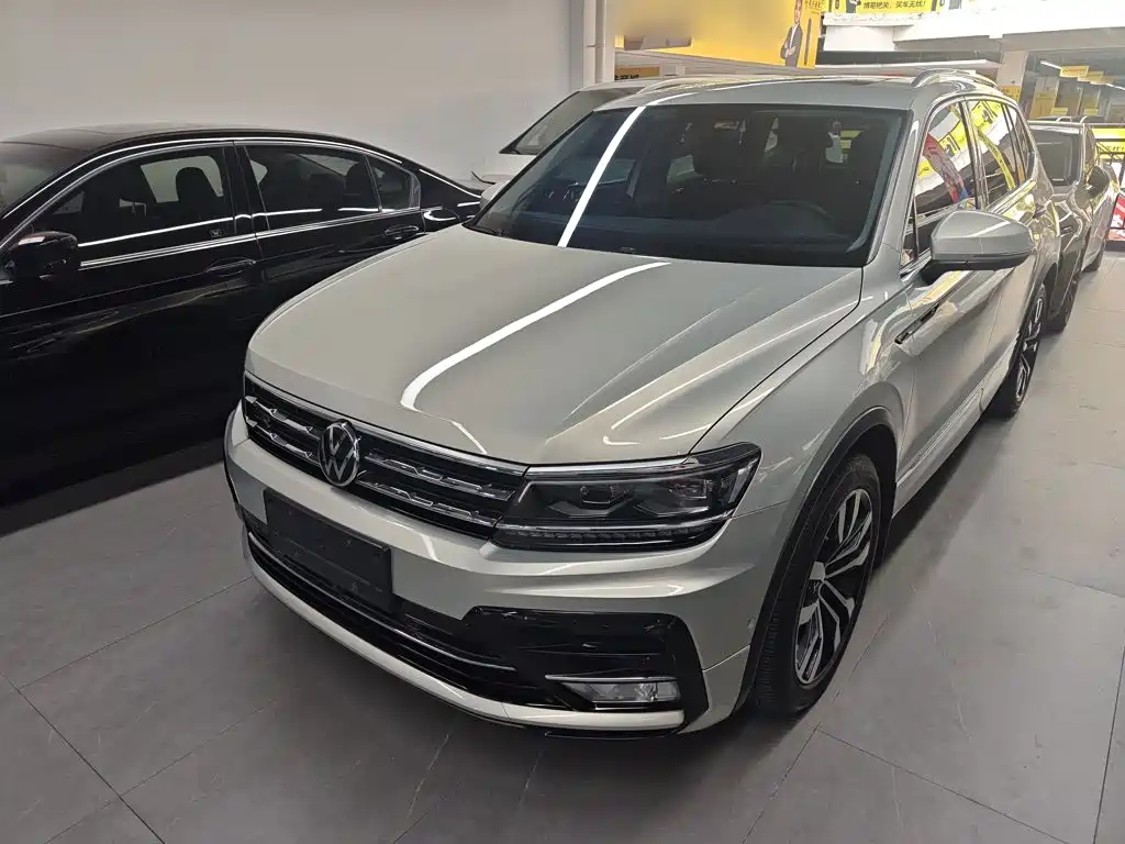 Volkswagen Tiguan L 2021