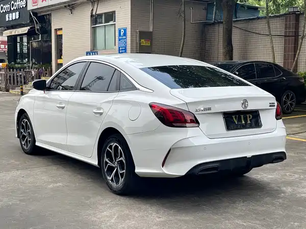 MG5 2022