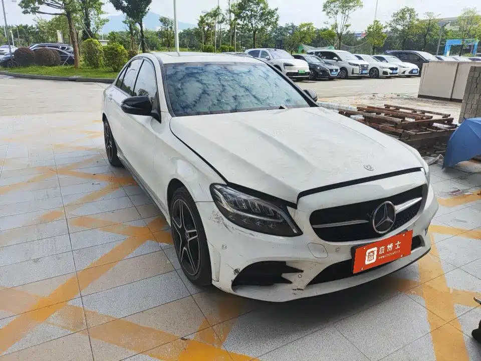 Mercedes-Benz C-Class 2020