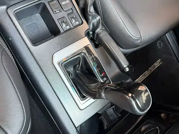 Toyota Prado 2016