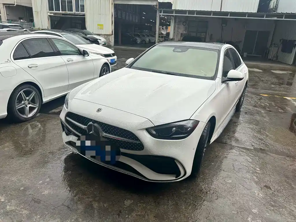 Mercedes-Benz C-Class 2023