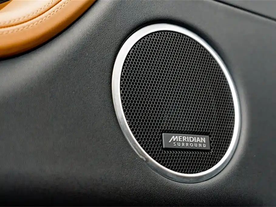 Land Rover Discovery Sport 2024 — фото 18