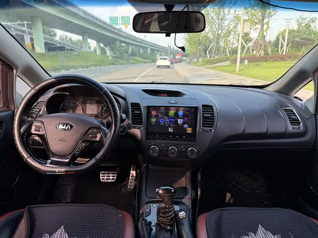 Kia K3 2016