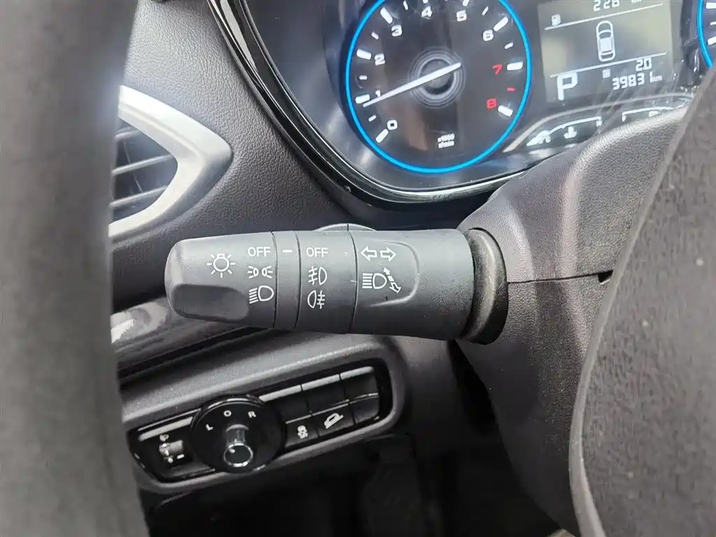 GAC Motor Trumpchi GS4 2019 — фото 21