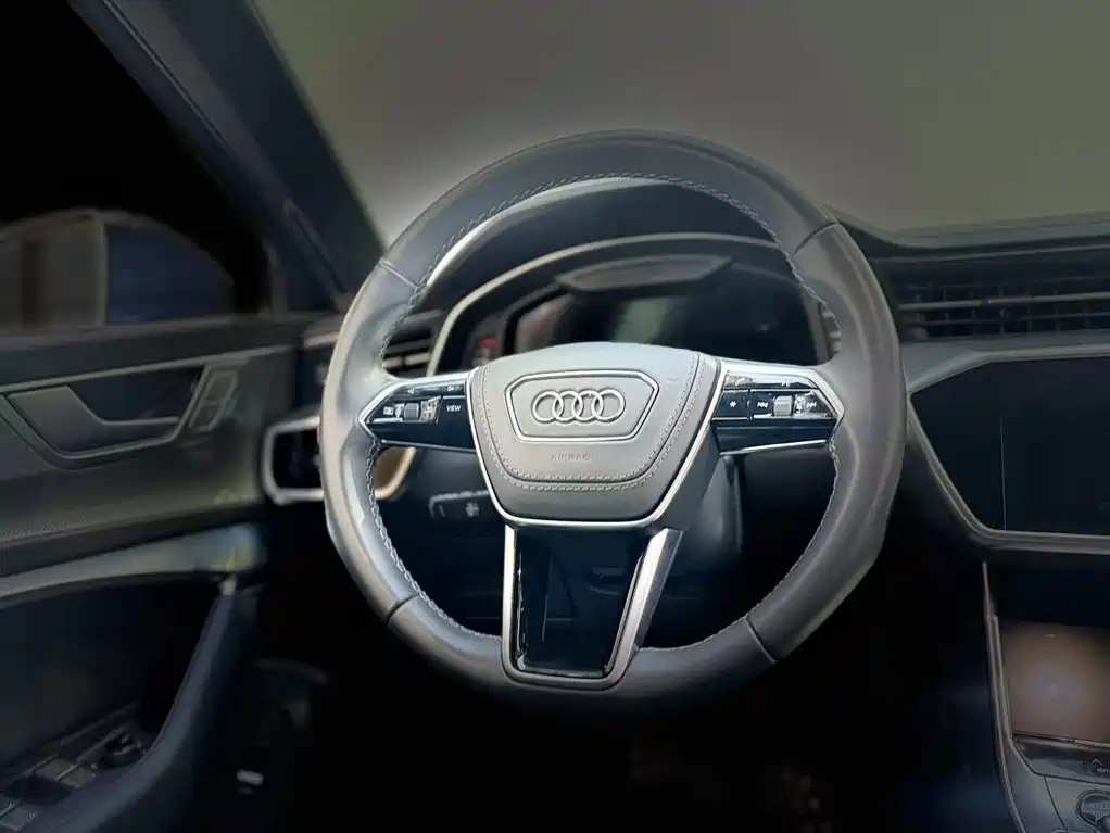 Audi A6L 2024 — фото 14