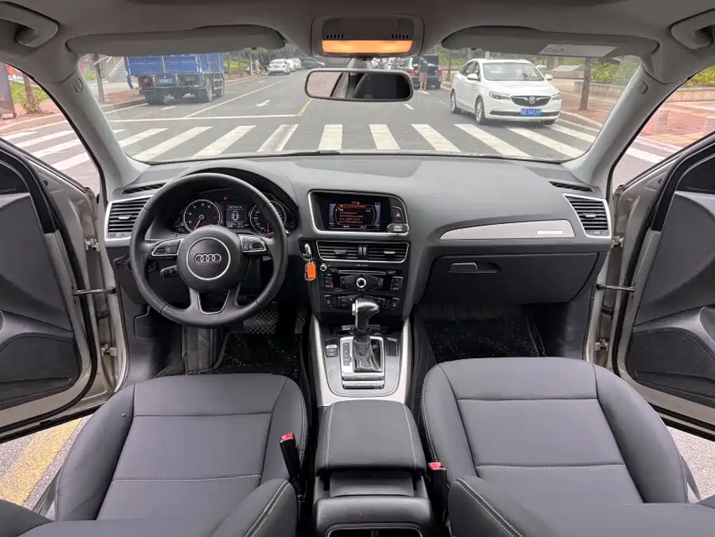 Audi Q5 2015 — фото 20