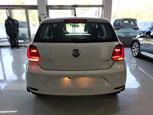 Volkswagen Polo 2016